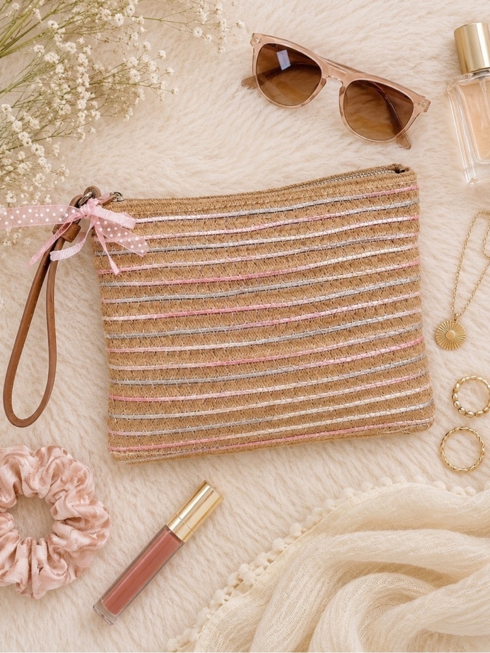 Woven Rattan Clutch Purse/Jewelry Bag with Pink and Blue Ribbon **Like New**